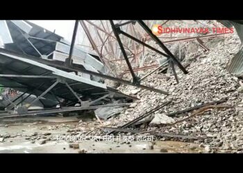 शिमला भट्टाकुफर फल मंडी में बड़ा हादसा एक हिस्सा गिरा पहाड़ी से गिरे पत्थर और मलबा