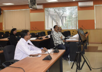 फोटोयुक्त मतदाता सूचियों के पुनरीक्षण के दौरान आमजन और राजनीतिक दल करें सहयोग: उपायुक्त