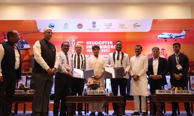 ज्योतिरादित्य एम. सिंधिया ने खजुराहो में हेलीशिखर सम्मेलन 2023 और उड़ान 5.2 का उद्घाटन किया