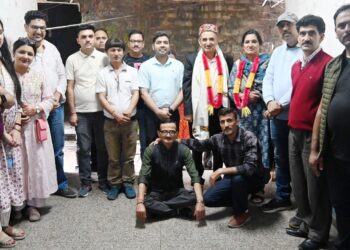 सहायक लोक संपर्क अधिकारी मदन गोपाल सेवानिवृत