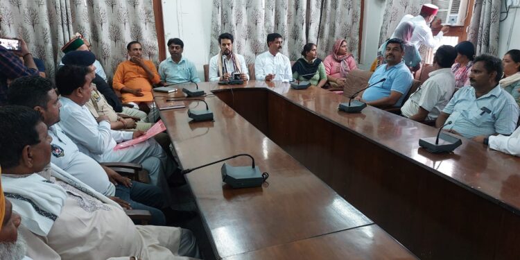 हिमाचल वासियों को 70 प्रतिशत रोजगार : अनुराग ठाकुर