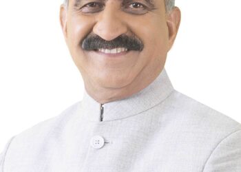 पात्र विद्यार्थियों को शिक्षा के लिए 20 लाख रुपये का ऋण प्रदान करने की सुविधा