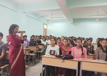 सुजानपुर कालेज में ‘लैंगिक संवेदनशीलता एवं युवा सोच’ विषय पर कार्यशाला