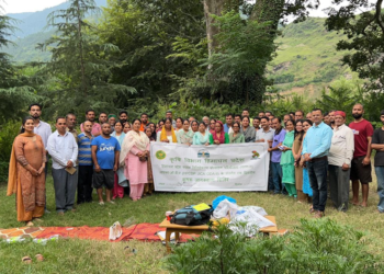 प्रवाह सिंचाई योजना सुन्नी आगे से मकराहड़ के लिए कृषक विकास संघठन का गठन