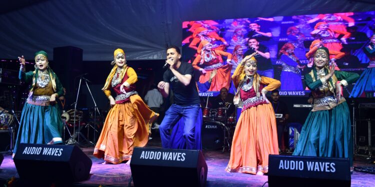 सोलन : उद्योग मंत्री ने सायरोत्सव की प्रथम संध्या का किया विधिवत शुभारम्भ