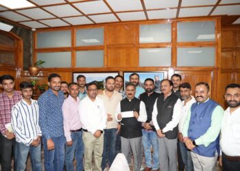 सिरमौर जिला युवा कांग्रेस की ओर से आपदा राहत कोष में 01 Lakh अंशदान