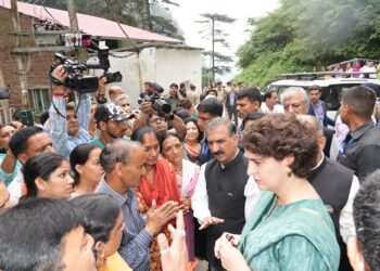 संसद के विशेष सत्र में हिमाचल प्रदेश के मुद्दे को उठाएगी कांग्रेस पार्टी: प्रियंका गांधी