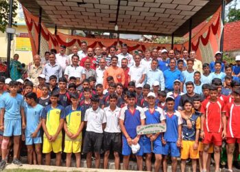 खेल प्रतियोगिता अंडर- 19 खंड प्रथम में वालीबाल में रावमापा संधोल विजेता जबकि सिदधपुर उप विजेता