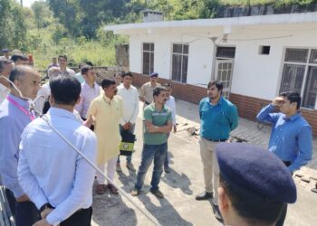 केन्द्रीय अंतर मंत्रालय दल ने किया वर्षा प्रभावित दून और नालागढ़ विधानसभा क्षेत्रों का दौरा