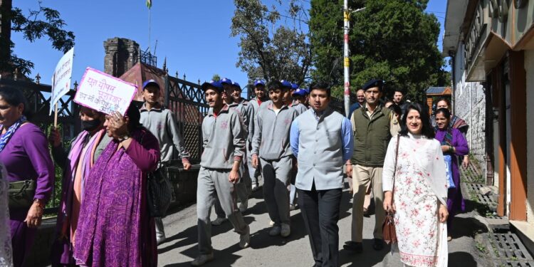 शिमला ने पोषण जागरूकता रैली को दिखाई हरी झंडी