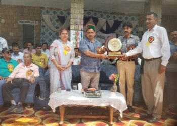 छात्राओं की जिला स्तरीय अंडर 19 खेलकूद प्रतियोगिता का शुभारंभ