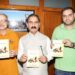 मुख्यमंत्री ने पोषण पर पुस्तिका का विमोचन किया