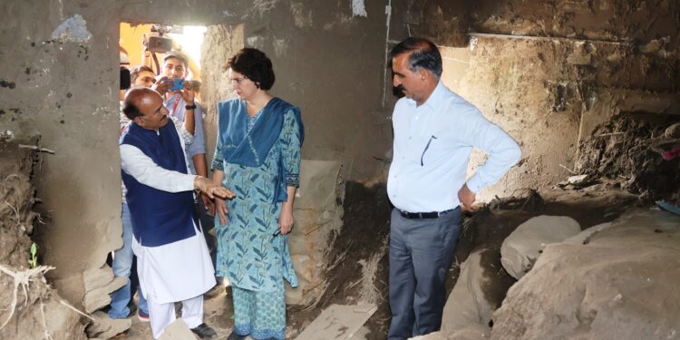 हिमाचल की आपदा को राष्ट्रीय आपदा घोषित करे केंद्र सरकार:प्रियंका गांधी