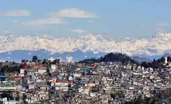 पर्यटकों के स्वागत के लिए हिमाचल तैयार, हवाई सेवाएं भी उपलब्ध : अमित कश्यप