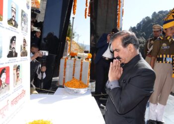 शहीद पुलिस कर्मियों के परिजनों के कल्याण के लिए योजना बनाएगी प्रदेश सरकार:मुख्यमंत्री