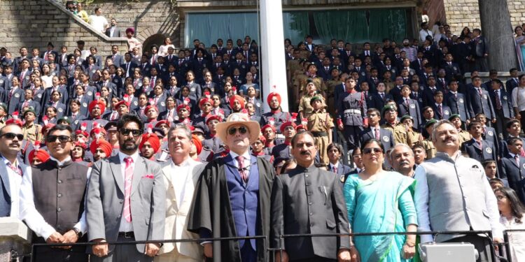 बेहतर इंसान बनने का ध्येय लेकर जीवन में आगे बढ़ें विद्यार्थी: मुख्यमंत्री