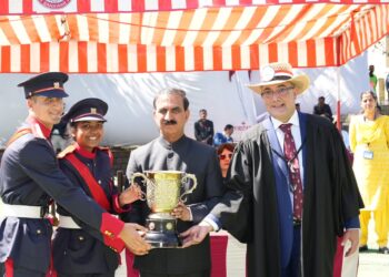 बेहतर इंसान बनने का ध्येय लेकर जीवन में आगे बढ़ें विद्यार्थी: मुख्यमंत्री