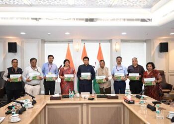 पीएम गतिशक्ति का सार-संग्रह” जारी