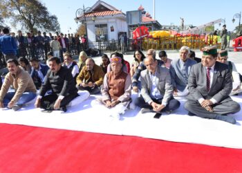 ऐतिहासिक रिज में भारत की पहली महिला प्रधानमंत्री इंदिरा गांधी की पुण्यतिथि पर श्रद्धांजलि अर्पित
