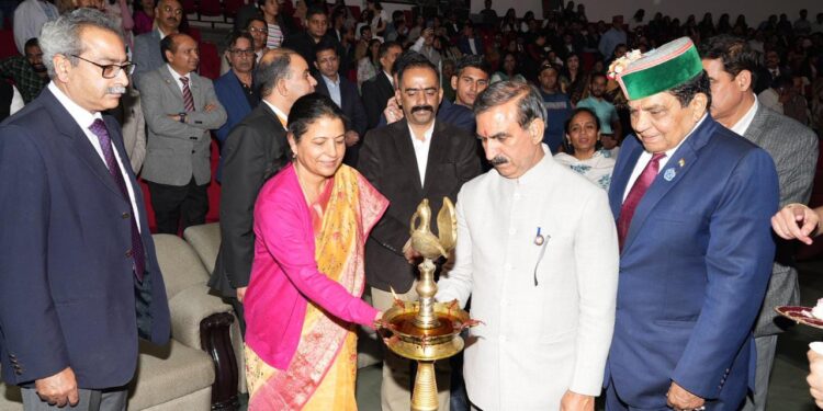 प्रदेश में 30 नवंबर तक बनेगा प्रत्येक व्यक्ति का स्वास्थ्य पहचान-पत्रः मुख्यमंत्री