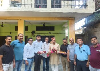 हमीरपुर शहर के चहुमुखी विकास के लिए मिलकर करें कार्य: सुनील शर्मा बिट्टू