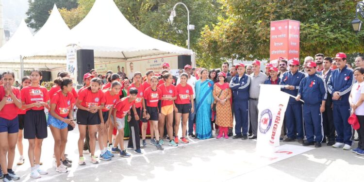मुख्यमंत्री ने राज्य स्तरीय मैराथन (रेड रन) का शुभारम्भ किया
