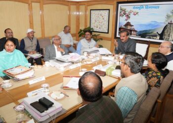 मुख्यमंत्री ने निगम को आपदा प्रभावित परिवारों को निःशुल्क एलपीजी कनेक्शन और राशन उपलब्ध करवाने के दिए निर्देश