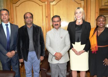 दुबई की कम्पनी ने दुर्गम क्षेत्रों में ड्रोन के माध्यम से चिकित्सा आपूर्ति की पेशकश की दूरदराज क्षेत्र में स्वास्थ्य सेवाओं के सुदृढ़ीकरण में सहायक होगी प्रौद्योगिकी आधारित तकनीकः मुख्यमंत्री