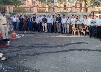 जिला न्यायिक परिसर में की माॅक ड्रिल, बचाव कार्यों का किया अभ्यास