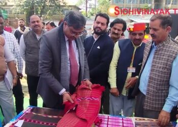 Central University of Himachal के  Dharamshala परिसर में खादी महोत्सव