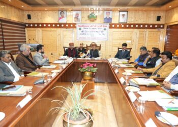 प्रदेश विश्वविद्यालय को देश के विख्यात शिक्षण संस्थानों की श्रेणी में लाने के लिए करें समन्वित प्रयासः  राज्यपाल