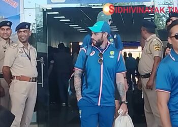 ICC World Cup 2023 Update :  न्यूजीलैंड से भिड़ने के लिए ऑस्ट्रेलिया की टीम धर्मशाला पहुंच गई