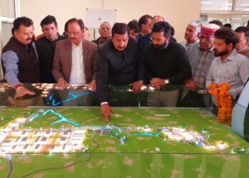 उपमुख्यमंत्री मुकेश अग्निहोत्री ने बल्क ड्रग पार्क के कॉरपोरेट ऑफिस का किया शुभारंभ