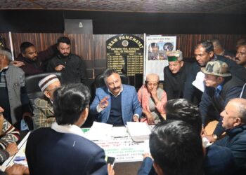 शिक्षा मंत्री ने बाघी में किया प्राथमिक स्वास्थ्य केंद्र का उदघाटन, सीए सटोर खोलने का दिया आश्वासन