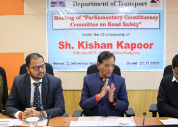 सड़क सुरक्षा नियमों की सख्ती से अनुपालना हो सुनिश्चित: किशन कपूर