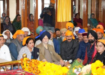 गुरु नानक देव जी की शिक्षाओं को जीवन में आत्मसात करें: मुख्यमंत्री