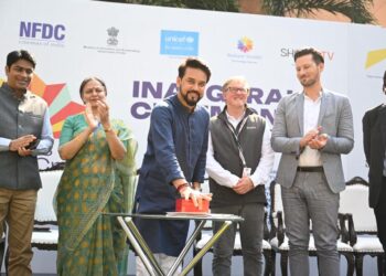 IFFI 2023: रचनात्मक अर्थव्यवस्था को बढ़ावा देने के लिए प्रतिबद्ध है सरकार, बोले केंद्रीय मंत्री अनुराग ठाकुर