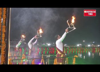 शंखनाद और गीता महाआरती के बीच मुख्यमंत्री ने गीता महा पूजन के साथ किया ब्रह्मसरोवर पर दीपदान