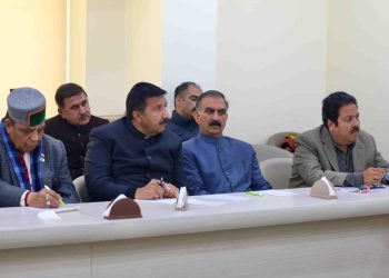 कांग्रेस ने लोकसभा चुनावों को लेकर दिल्ली में बनाई स्ट्रैटेजी, जिसे मिलेगा टिकट ! उसे लड़ना ही होगा चुनाव