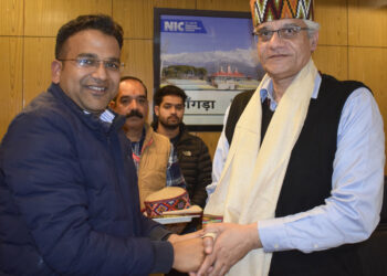 केंद्रीय अधिकारियों ने ‘कैच द रेन’ अभियान के तहत जिला कांगड़ा के प्रयासों को सराहा