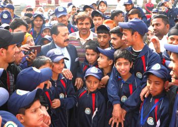 पथराव की घटनाएं अतीत की बात हैं; आज, जम्मू और कश्मीर खेल उपलब्धियों के लिए अधिक सुर्खियों है : डॉ. जितेंद्र सिंह