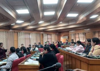 बच्चों के बचपन और उनके भावनात्मक एवं संवेदनशील अनुभवों के बारे में जागरूक करे : सुधा देवी