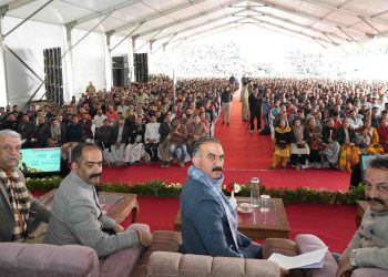 मुख्यमंत्री ने ठियोग में आपदा प्रभावितों को 22.81 करोड़ रुपये की धनराशि वितरित की