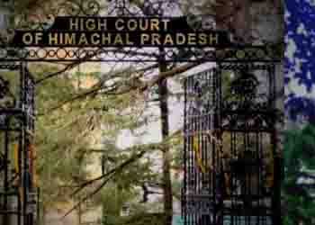 हिमाचल प्रदेश उच्च न्यायालय ने डीजीपी हिमाचल प्रदेश पुलिस और एसपी कांगड़ा को उनकी वर्तमान पोस्टिंग से हटाने का निर्देश दिया