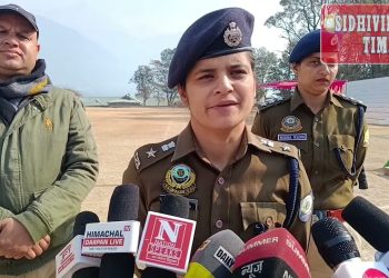 Kangra : गणतंत्र दिवस कि रिहर्सल  लेती काँगड़ा सुपरिटेंडेंट ऑफ़ पुलिस शालिनी अग्निहोत्री