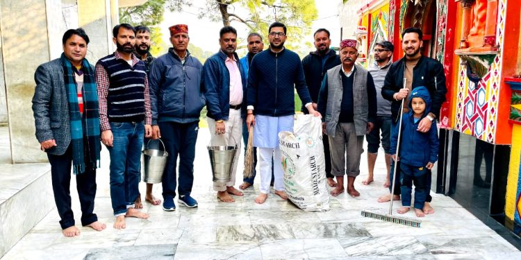राम मंदिर प्राण प्रतिष्ठा को लेकर देश-विदेश सहित धर्मशाला में भी हर वर्ग में खासा उत्साह के मंदिरो में सफाई अभियान