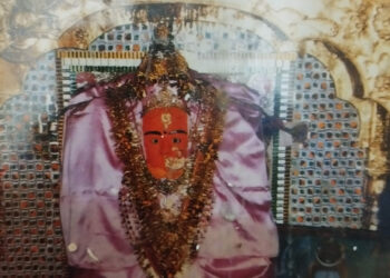 ब्रेकिंग : Kangra चामुंडा मंदिर के गर्भ गृह में लगी आग