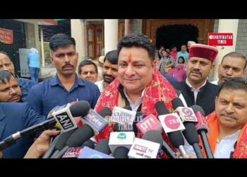 एक महीने के बाद घर वापिस पहुंचने पर भावुक हुए सुधीर शर्मा