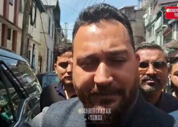 निर्दलीय विधायक आशीष शर्मा आज बालूगंज थाने में हाजिर हुए।