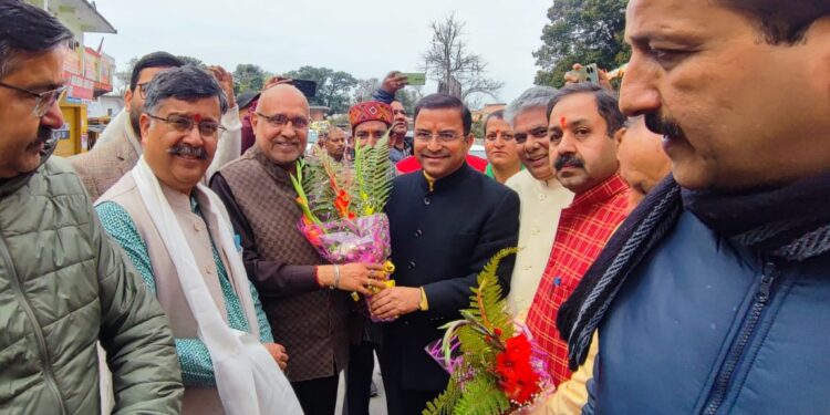 अविनाश रॉय खन्ना ने चैतडू में भाजपा के कांगड़ा-चंबा संसदीय कार्यालय का शुभारंभ किया